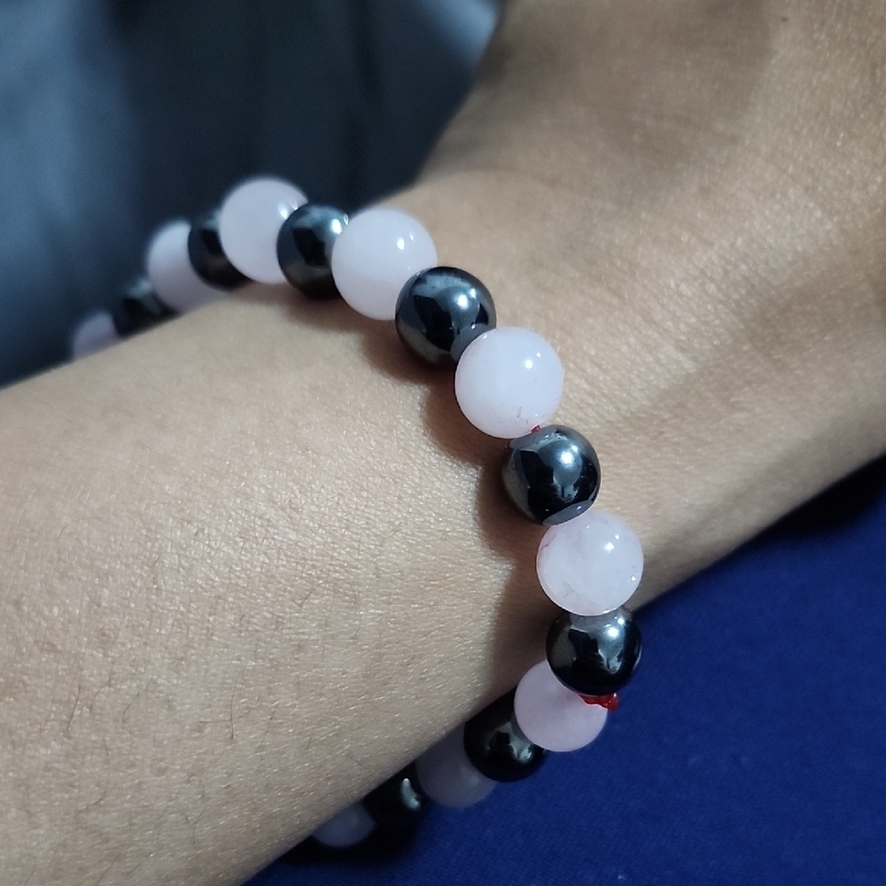 Hand Crafted Heart Of Steel Bracelet - Picture 6 of 6